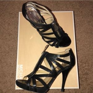 MK peep toe heels